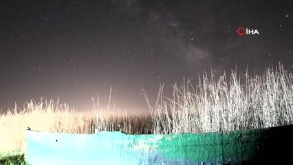 Denizi olmayan Manisa'nın karaya vuran kayıkları yıldızlarla süslendi