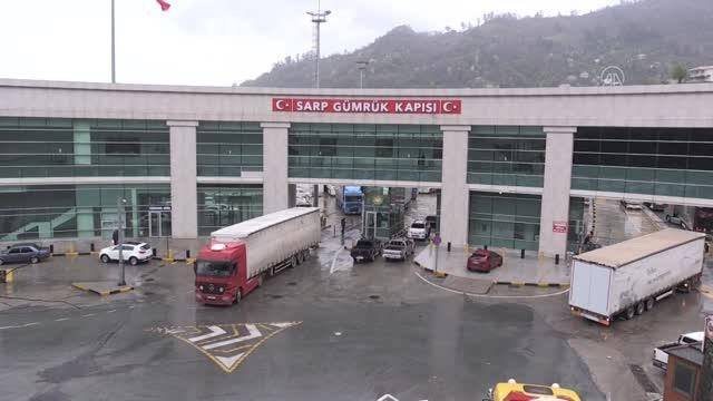 Sarp Sınır Kapısı'nda ihracat yoğunluğu yaşanıyor