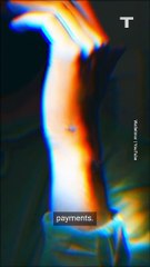 Primer implante de microchip que hará posible que pagues con la mano