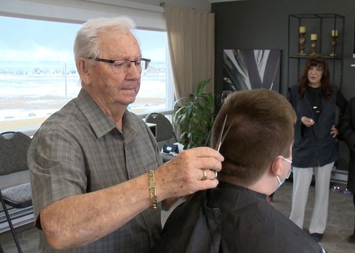 12 avril TOPO ER Salon barbier Fernand