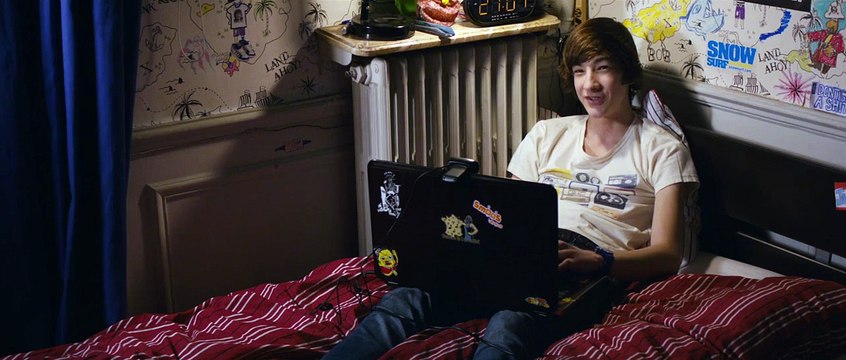 16 ans ou presque Bande-annonce (2) VF