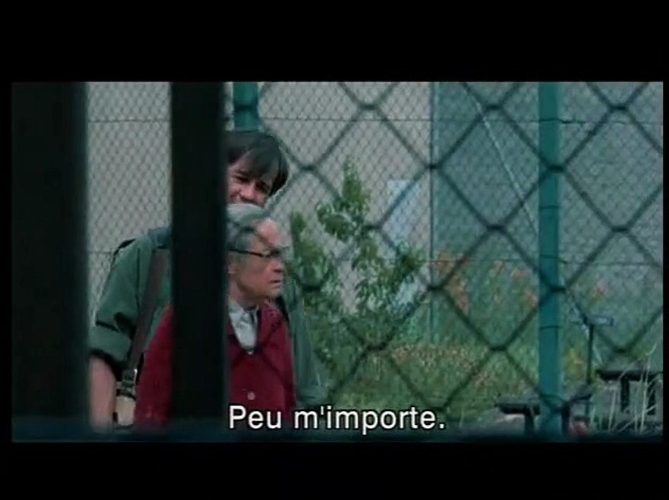 4 minutes Bande-annonce VO