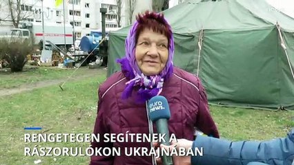 Önkéntesek kiterjedt hálózata segíti a háború károsultjait Ukrajnában