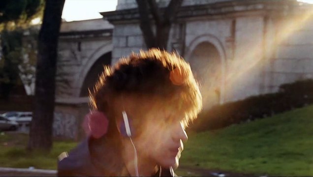 Moi et toi Bande-annonce VO