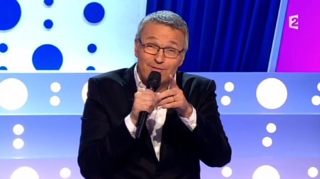 Une blague de Laurent Ruquier sur Demis Roussos provoque un malaise... (On n'est pas couché)