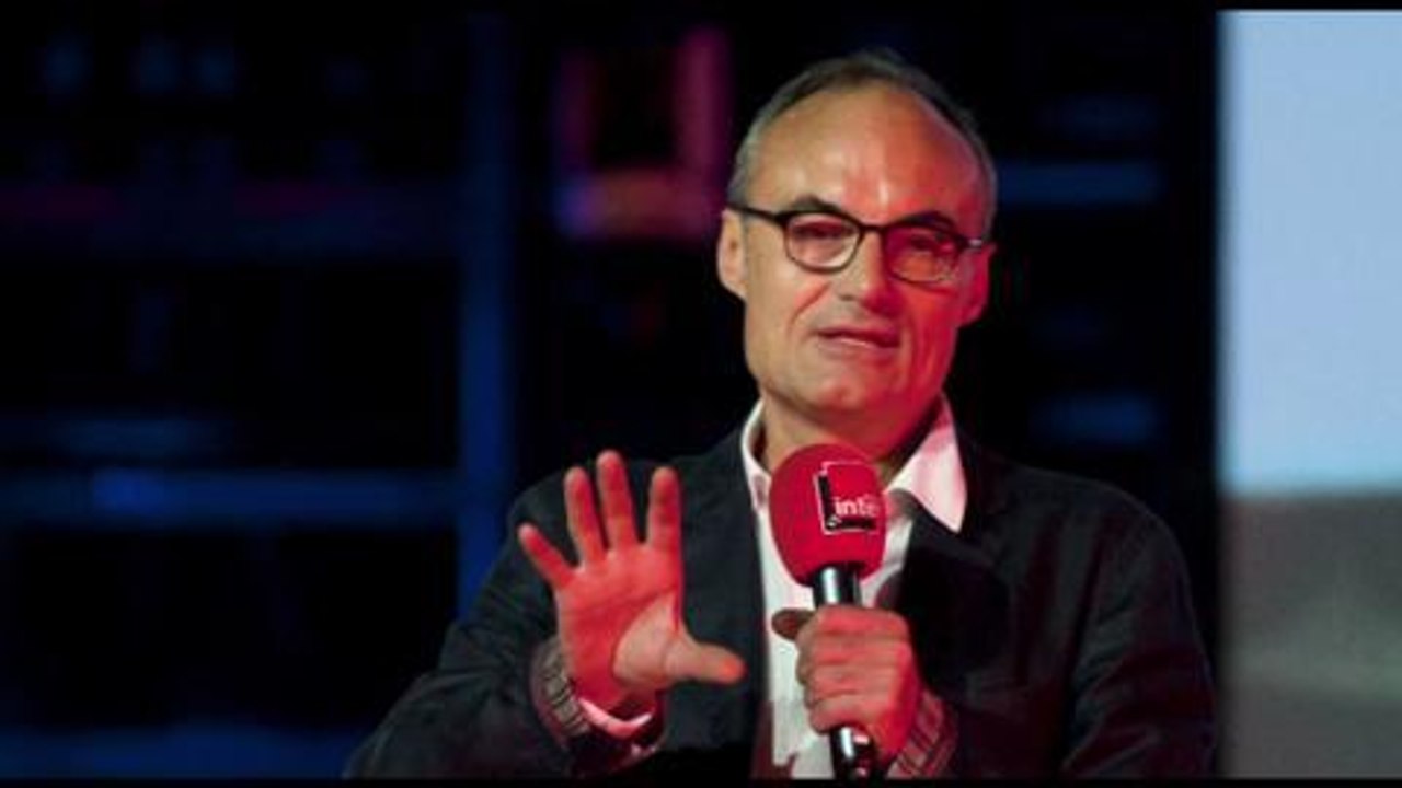 Charlie Hebdo : Philippe Val, "j'ai perdu tous mes amis"