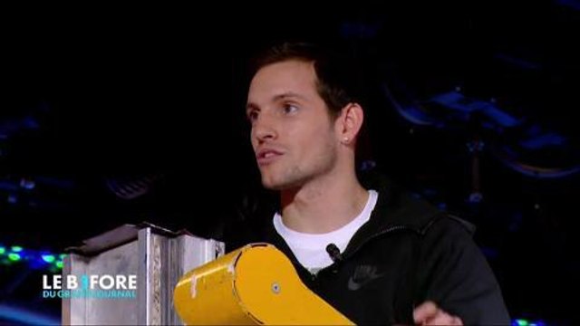 Le perchiste Renaud Lavillenie revient sur son record du monde à 6,16 mètres dans Le Before du Grand Journal sur Canal+