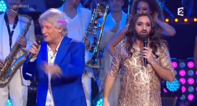 Cyril Hanouna se déguise en Conchita Wurst pour les 40 ans de carrière de Patrick Sébastien