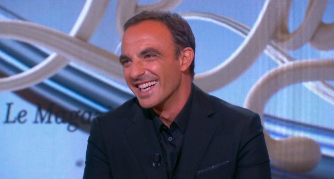Quand Nikos révèle les surnoms honteux qu'ils se donnent avec Sandrine Quétier...