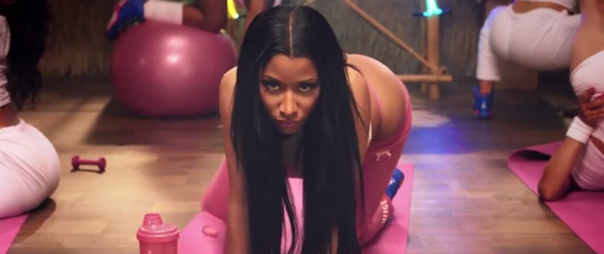 Le clip osé de Nicki Minaj, un plongeon suicidaire... le Zapping du Web