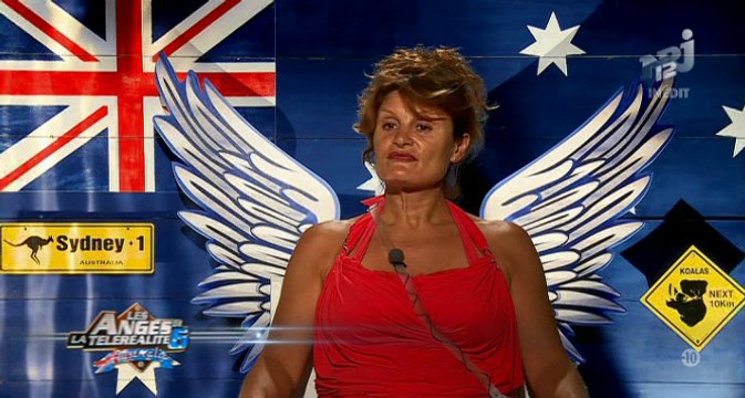 Fred pète un câble après avoir été provoqué par Jeremstar dans Les Anges de la télé-réalité