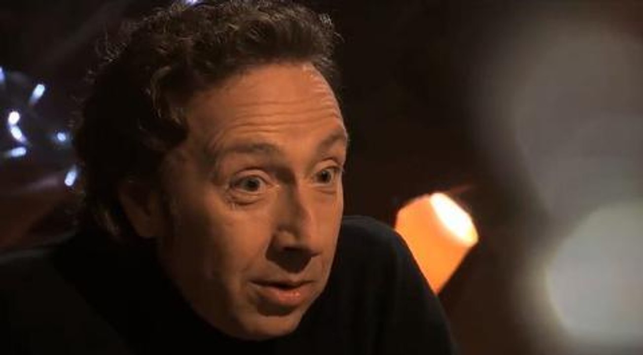 La stricte éducation de Stéphane Bern racontée dans la Parenthèse Inattendue