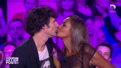 Karine Le Marchand : un smack suivi d'une blague (très) osée
