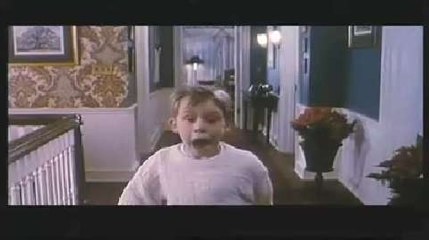 Bande-annonce Maman j'ai raté l'avion
