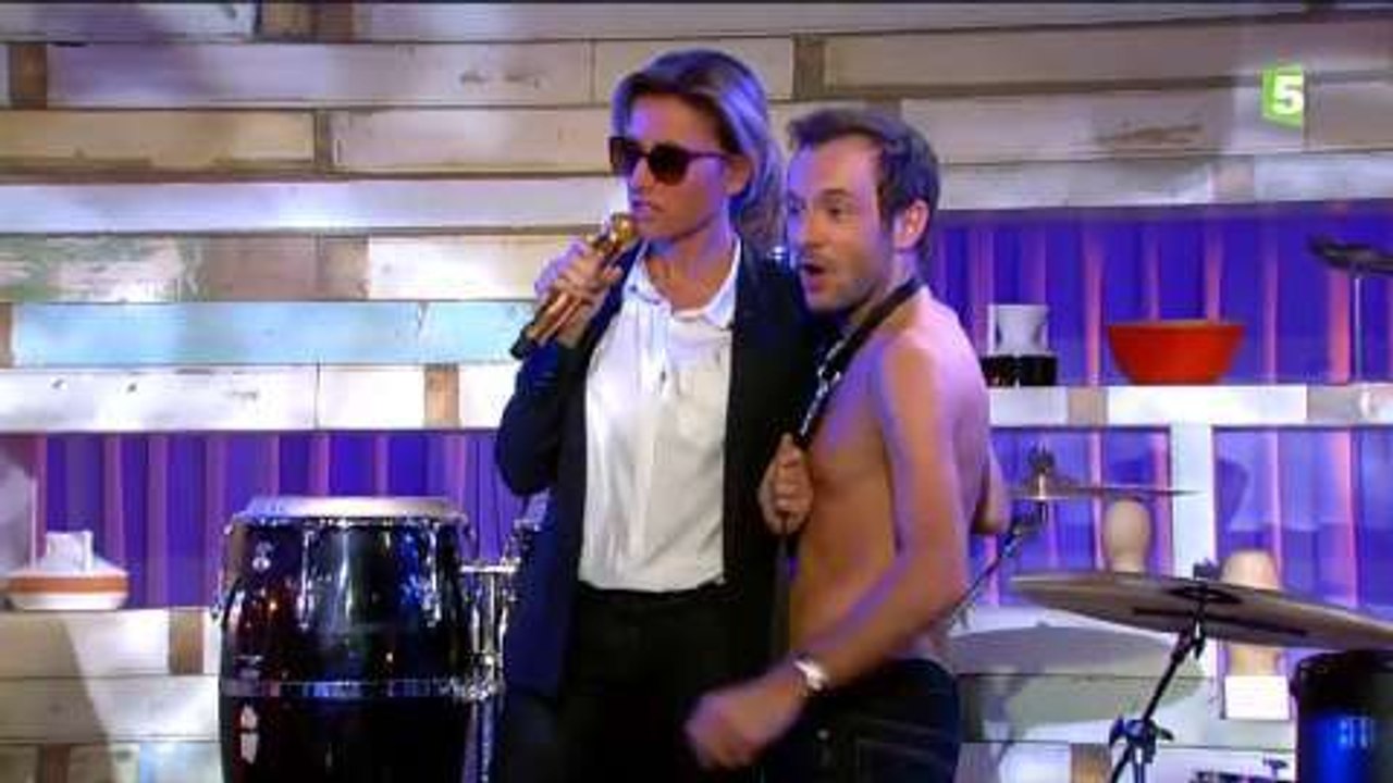 Clip Robin Thick dans C a vous