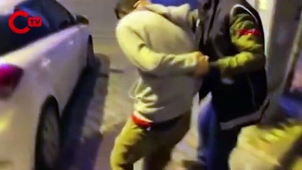 Kadınların gizlice videolarını çekip paylaşan 2 kişi gözaltına alındı