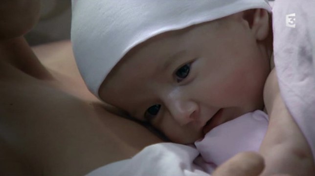 Plus belle la vie : Revivez la naissance du bébé de Samia et Boher