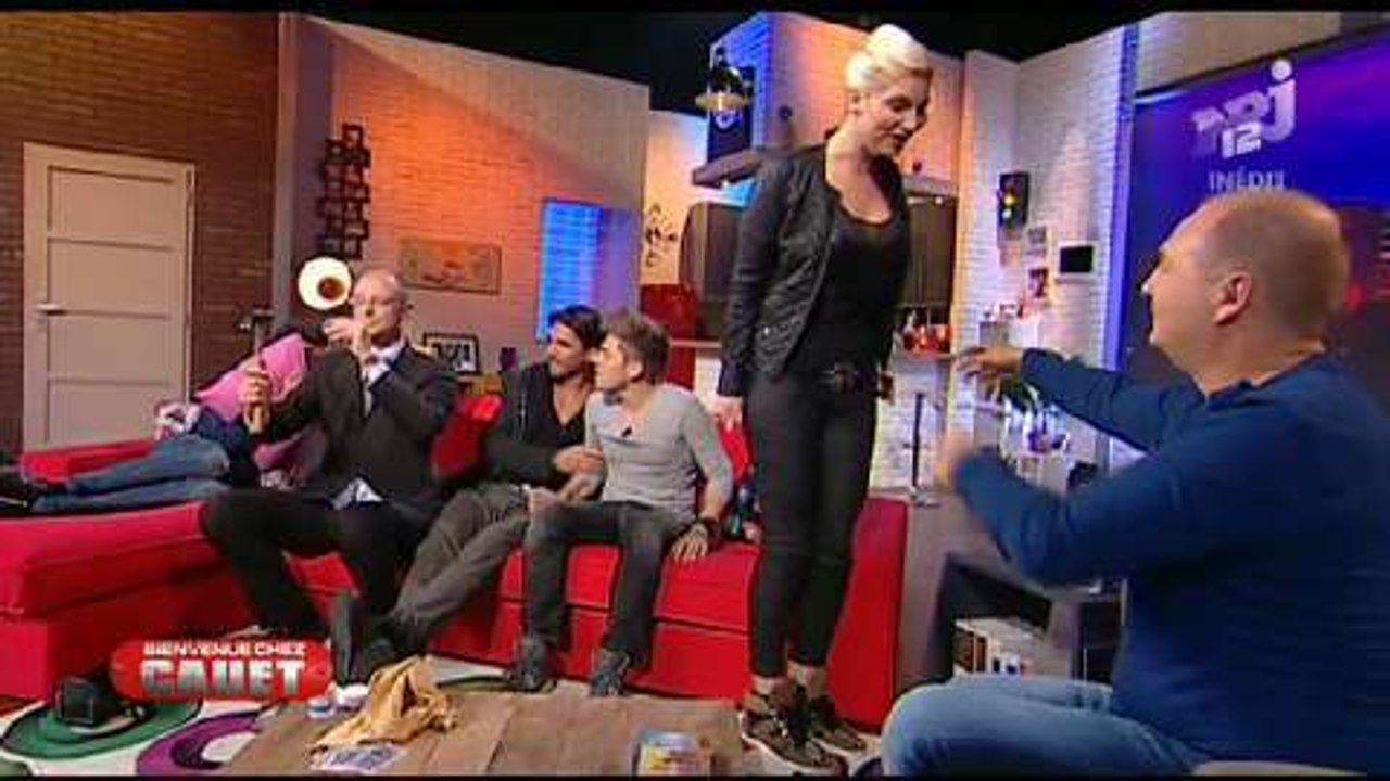 Nadège (Secret Story 6) en panique devant un me...