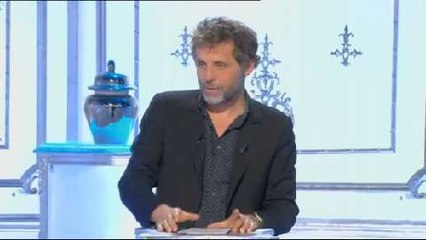 Tải video: Stéphane Guillon de retour dans Salut les Terriens