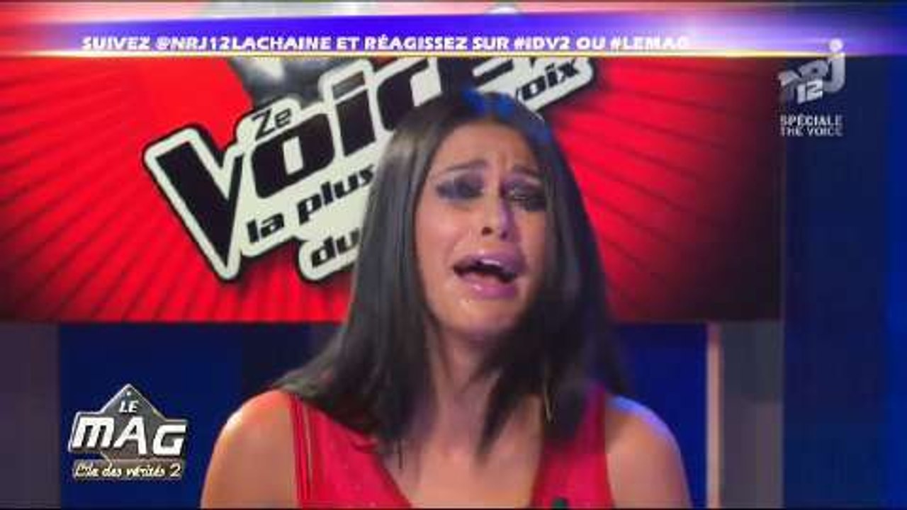 Ayem imite Jenifer dans une parodie de The Voice