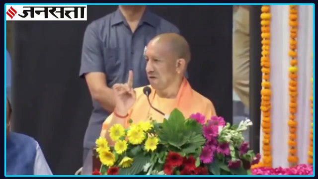 योगी आदित्यनाथ का बयान- रामनवमी और रमजान में कोई दंगा-फसाद तो दूर की बात, तू तू मैं मैं तक नहीं हुई