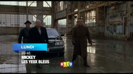 Mickey les yeux bleus