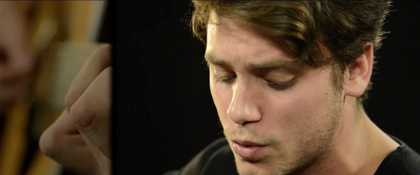Bastian Baker : Sa session acoustique exclusive...