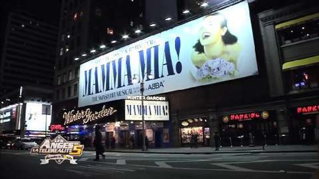 Les Anges 5 : Alban, Amélie et Maude partent voir Mamma Mia