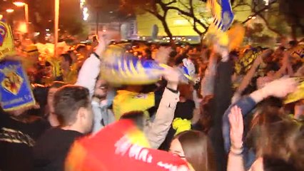 Video herunterladen: Locura en Villarreal con la clasificación para semifinales de Champions