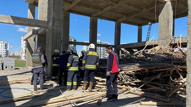 Diyarbakır’da cami inşaatının kubbesi çöktü: 5 yaralı