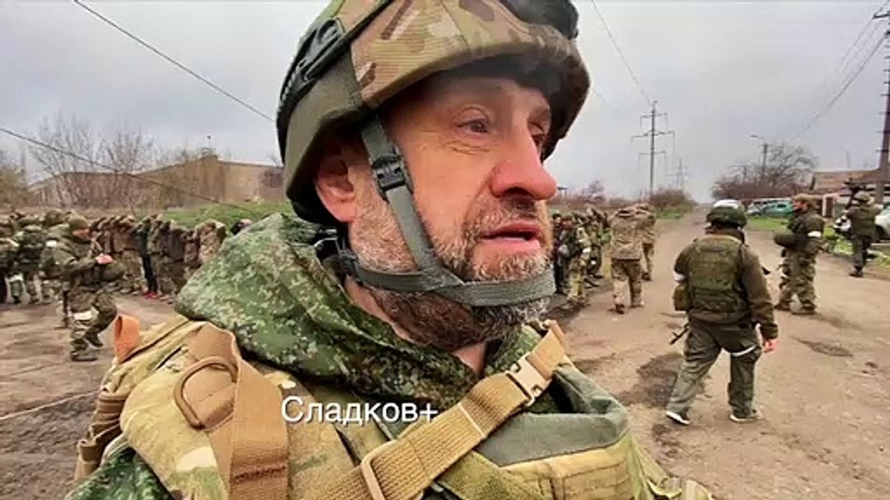 Мариуполь — 1000 украинских солдат сдались в плен