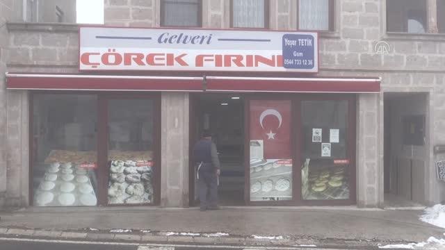 Taş fırından çıkan lezzet: Gelveri çöreği