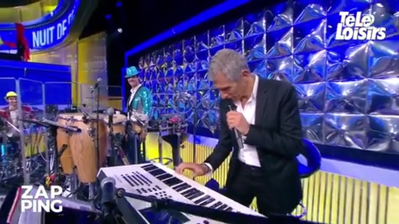 Nagui tente un solo de piano dans N'oubliez pas les paroles