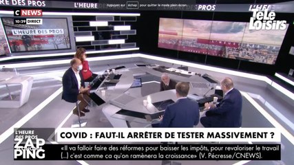 Excédé par les chroniqueurs Pacal Praud passe sous la table !