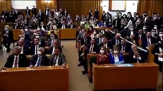 Erdoğan'ın 'yüzük' açıklamasını hatırlattı! Akşener ayakta alkışlandı
