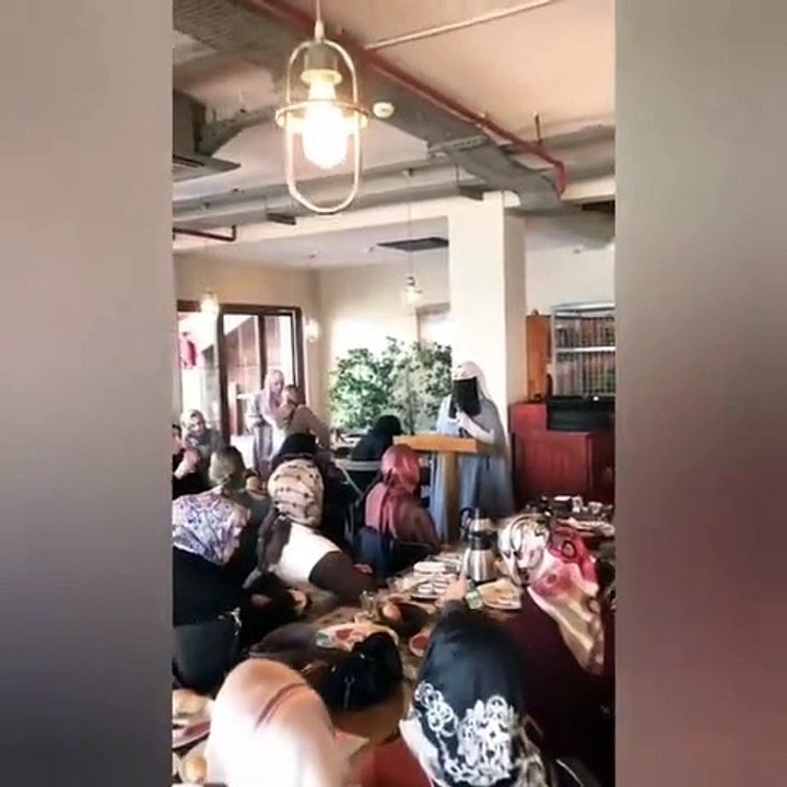 Psikoloji ve tıp eğitimi olmadan "bilinçaltı" seminerleri düzenleyen Eylem Amine Altunkaynak: Yaşam döngüm ve olayları okumamla kendimi geliştirdim