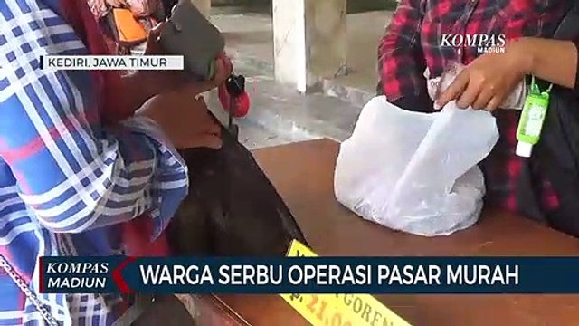 Warga Serbu Operasi Pasar Murah