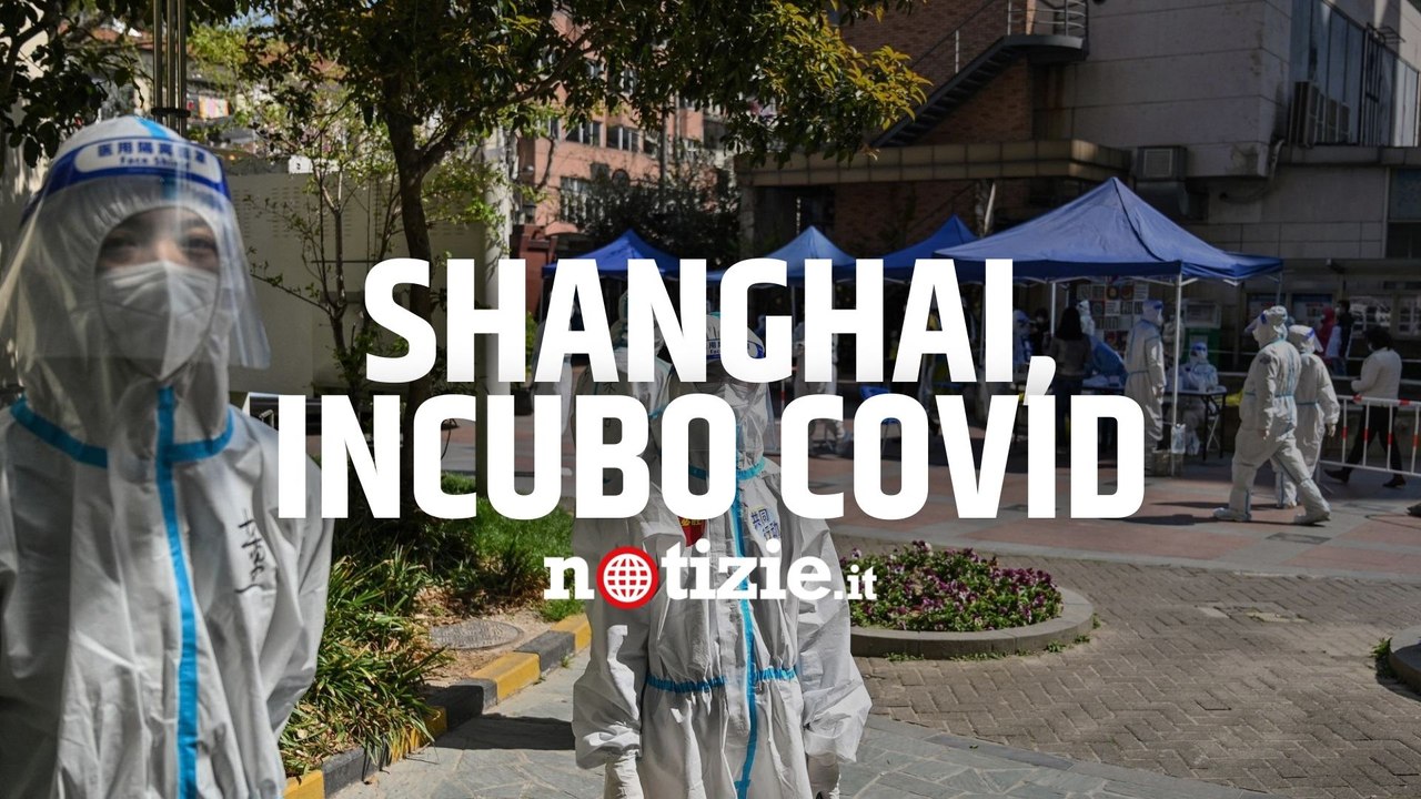 A Shanghai esplode la rabbia dei cittadini contro il nuovo lockdown: “Mancano cibo e acqua”