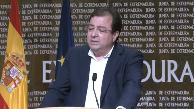 Fernández Vara: La democracia se construye también sobre el respeto de las minorías