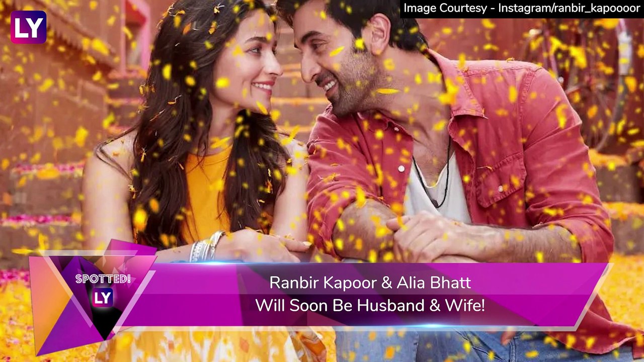 Alia Bhatt-Ranbir Kapoor Wedding: Neetu Kapoor, Kareena Kapoor, Karisma Kapoor, Karan Johar, Ayan Mukerji & Others At The Mehendi Ceremony