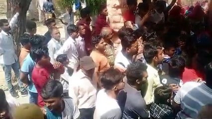 VIDEO : यहां लोगों ने किया प्रदर्शन, बोले : जनता परेशान है, कोई सुनने वाला ही नहीं