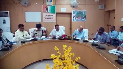 राजस्थान अनुसूचित जाति आयोग के अध्यक्ष खिलाड़ी लाल बैरवा ने ली समीक्षा बैठक