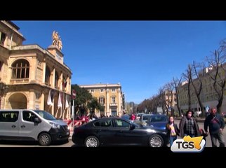 Скачать видео: Mattarella a Messina per gli anniversari della fondazione della Gazzetta del Sud, del Giornale di Sicilia e della fondazione Bonino Pulejo