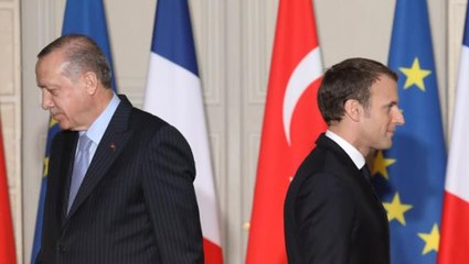 Fransa Cumhurbaşkanı Macron: Türkiye sırtını batıya dönmemeli