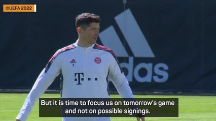 Barca have 'a lot of respect' for Lewandowski - Xavi