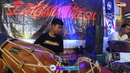 PERTEMUAN - DIFARINA Ft MAS KECING DK MUSIK LIVE __ SERIGALA WEGIL __