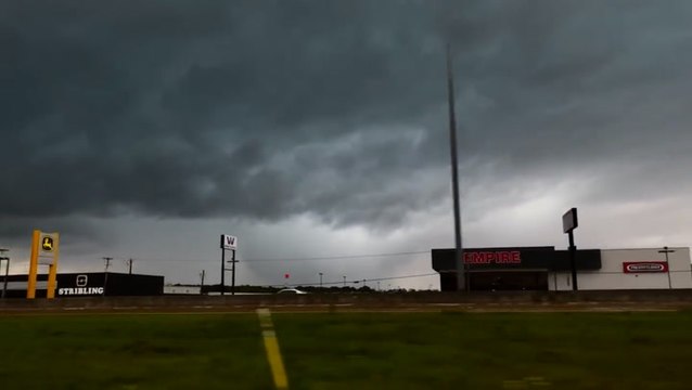 Tracking multiple severe weather threats around Mississippi's capital