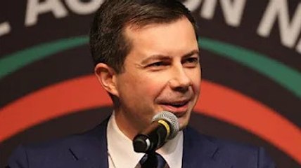 Meghan Markle and Prince Harry joined by US presidential delegation in Invictus Games