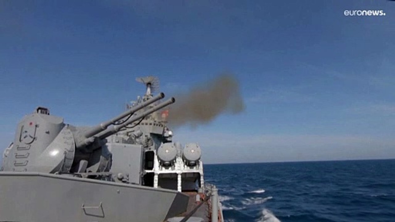 Sinkt Russlands Flagschiff der Schwarzmeerflotte 'Moskwa' nach Beschuss durch Ukraine?