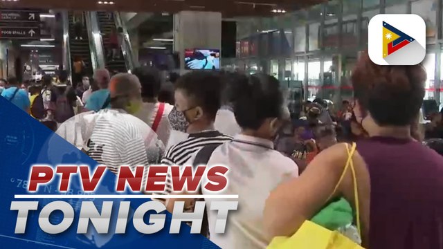 Long queues seen in PITX ticket booths for Bicol-bound trips
